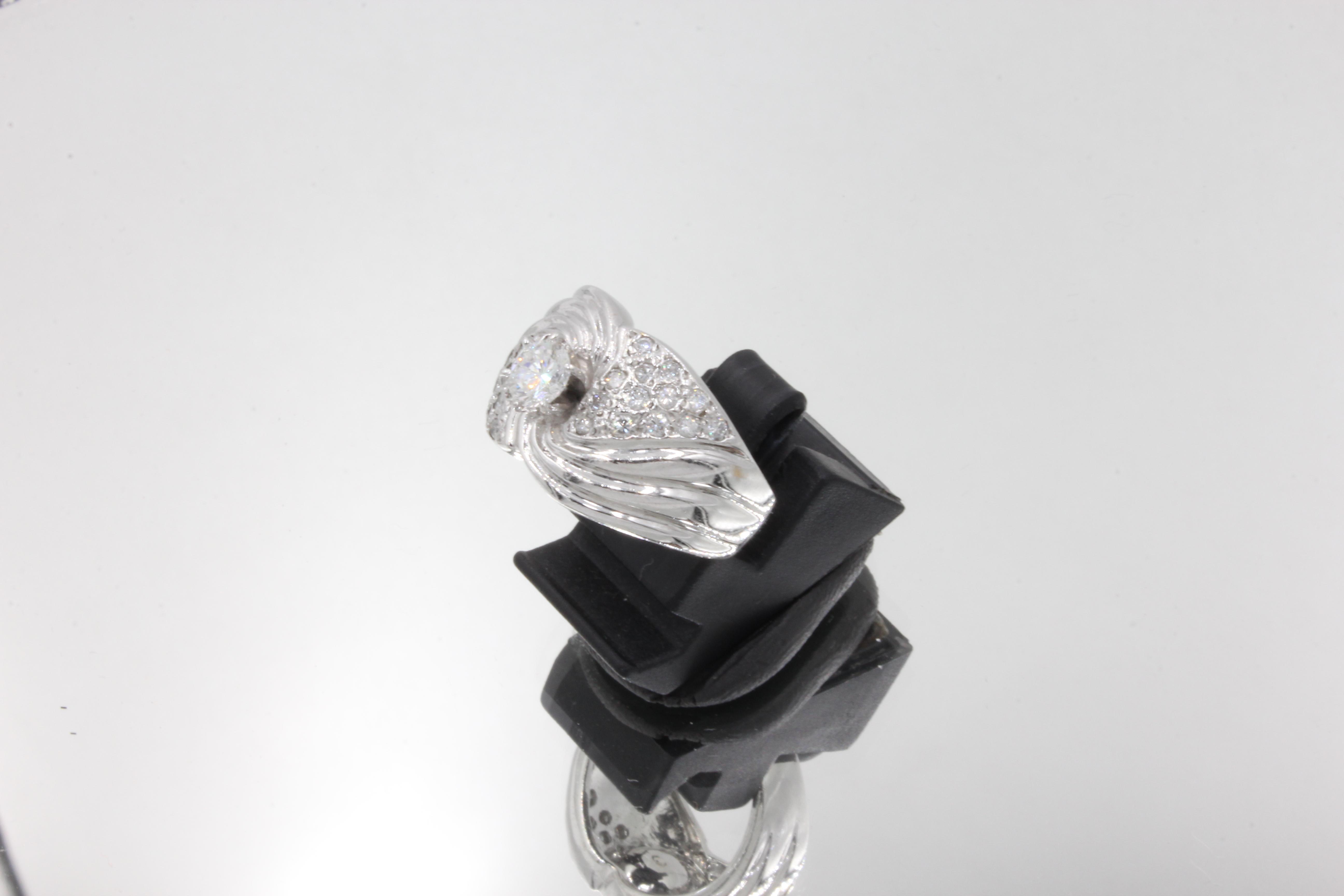 設計款 0.42ct 優雅淑女鑽戒